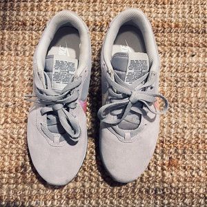 Nike Pre-Love O.X. ‘Atmosphere Grey’ size 7